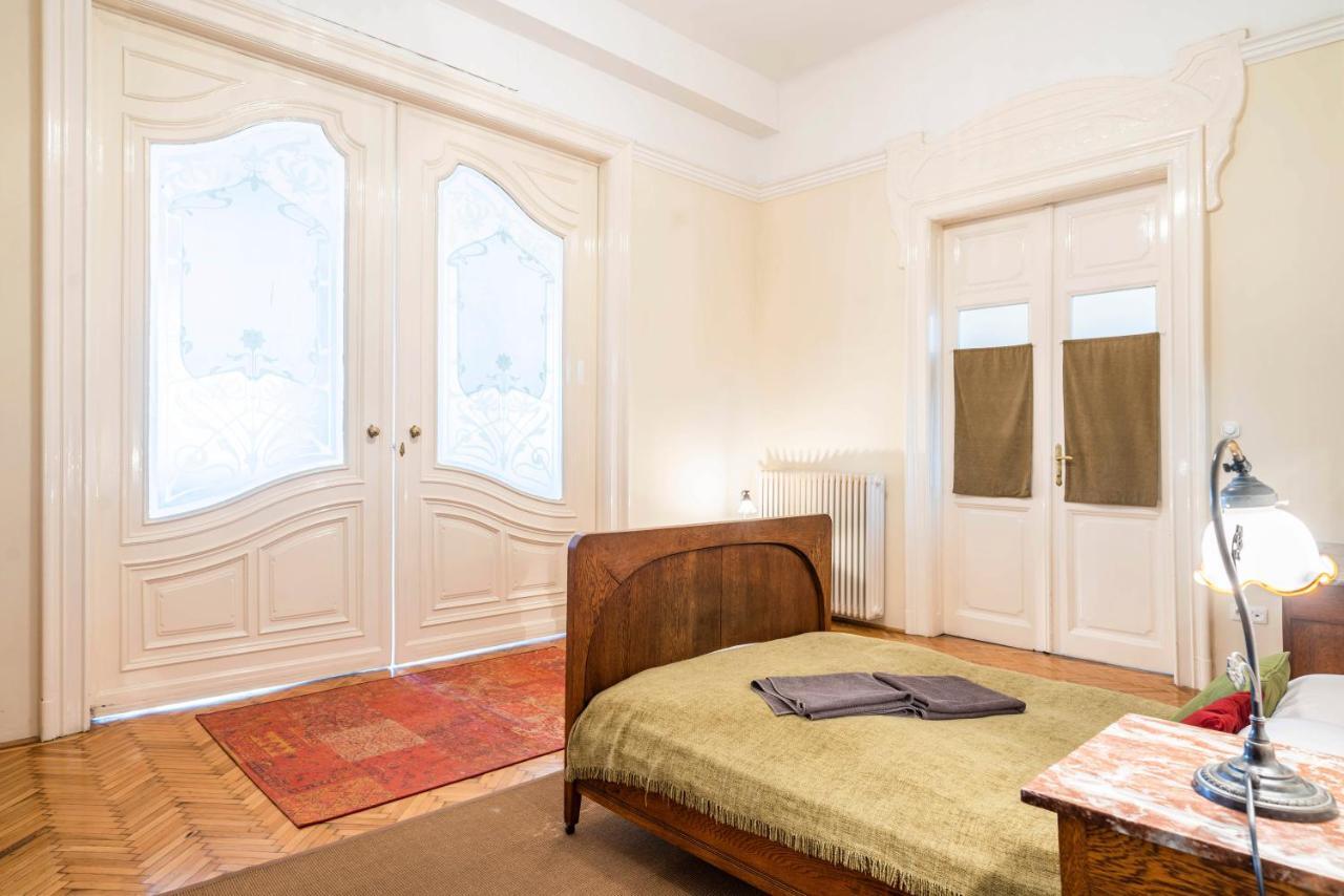 شقة Stunning Spacious Art Nouveau Apart , Grand Piano بودابست المظهر الخارجي الصورة