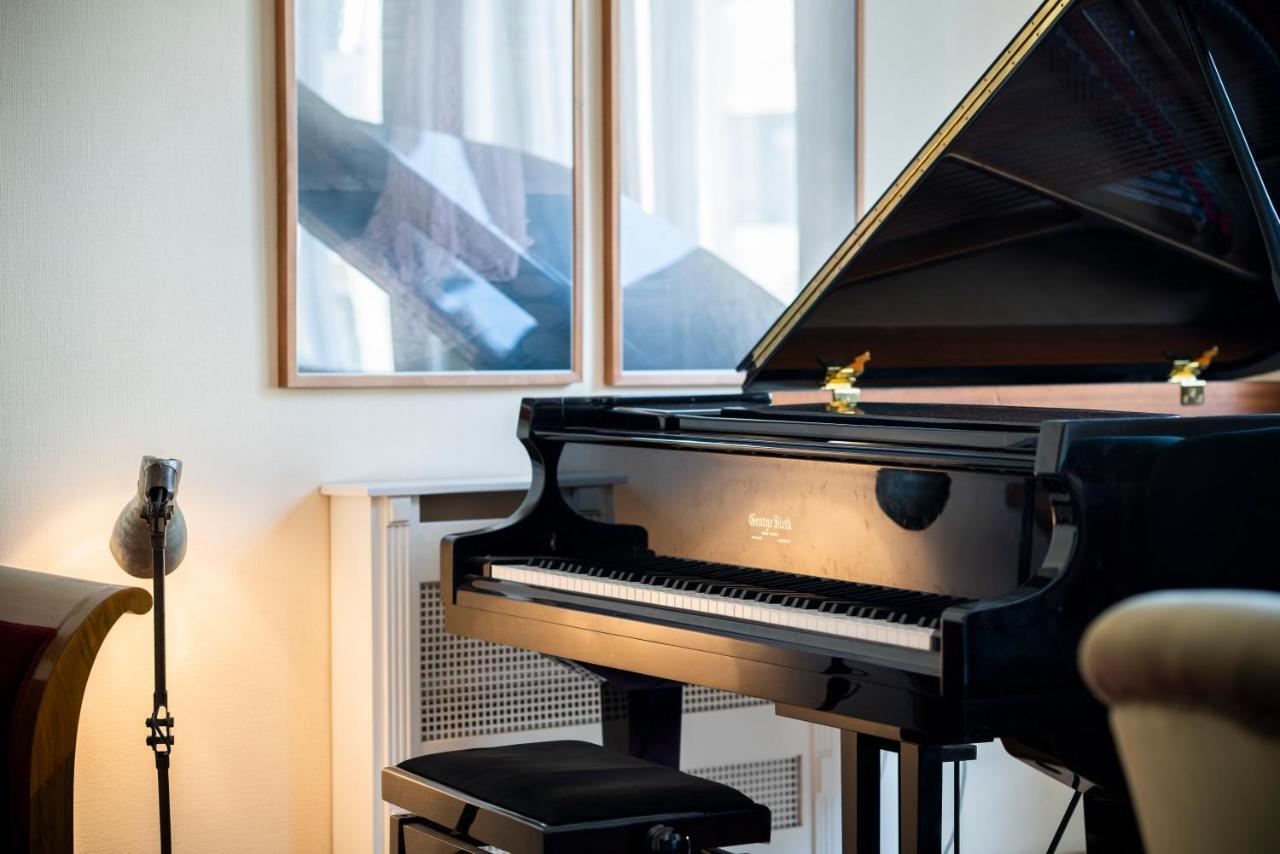 شقة Stunning Spacious Art Nouveau Apart , Grand Piano بودابست المظهر الخارجي الصورة