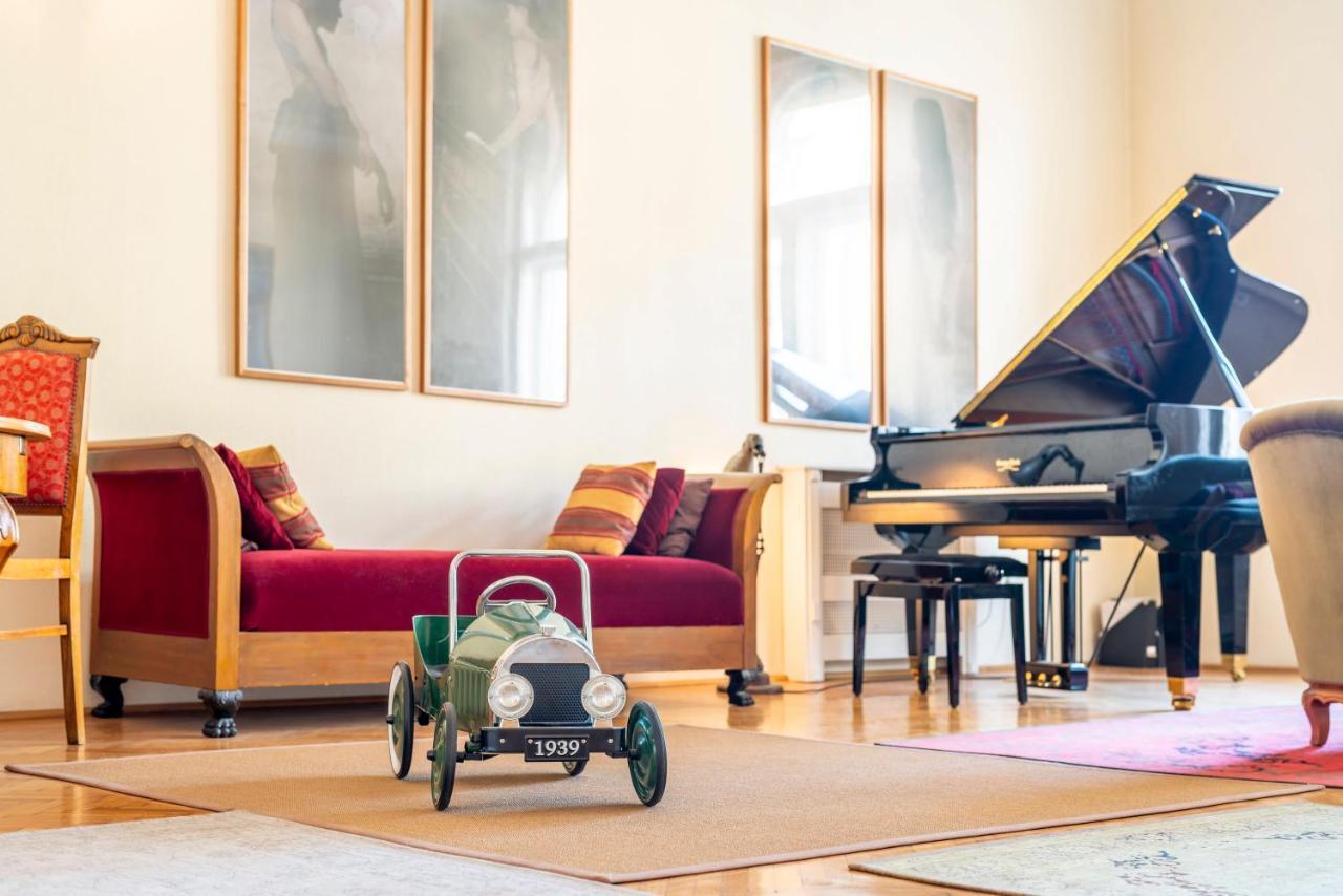 شقة Stunning Spacious Art Nouveau Apart , Grand Piano بودابست المظهر الخارجي الصورة